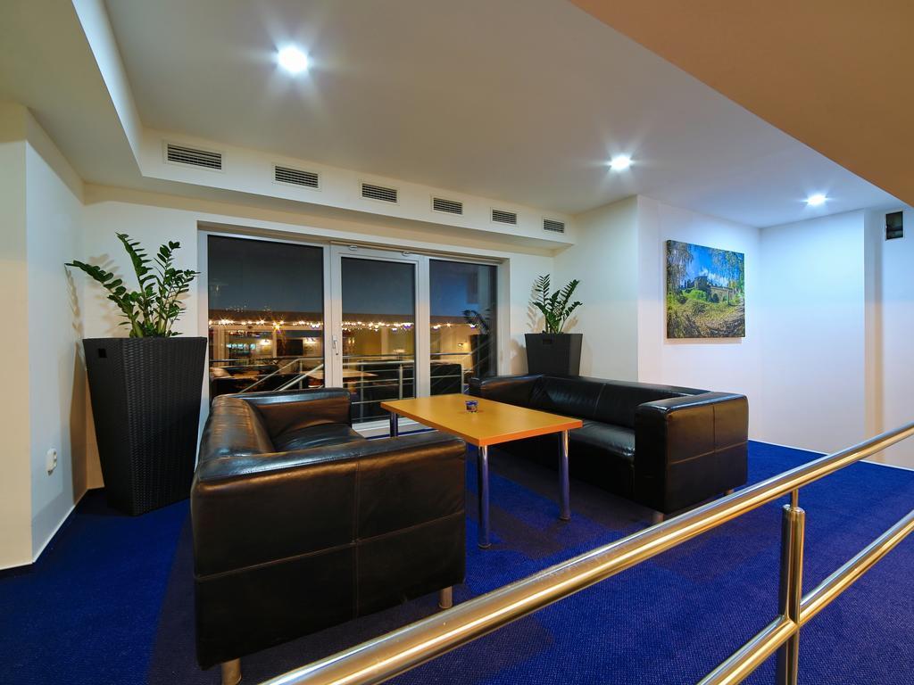 Hotel Saris Bardejov Ngoại thất bức ảnh